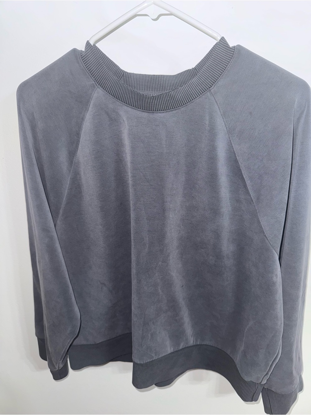 VSX Gray Velvet-Feel Crewneck Sweatshirt